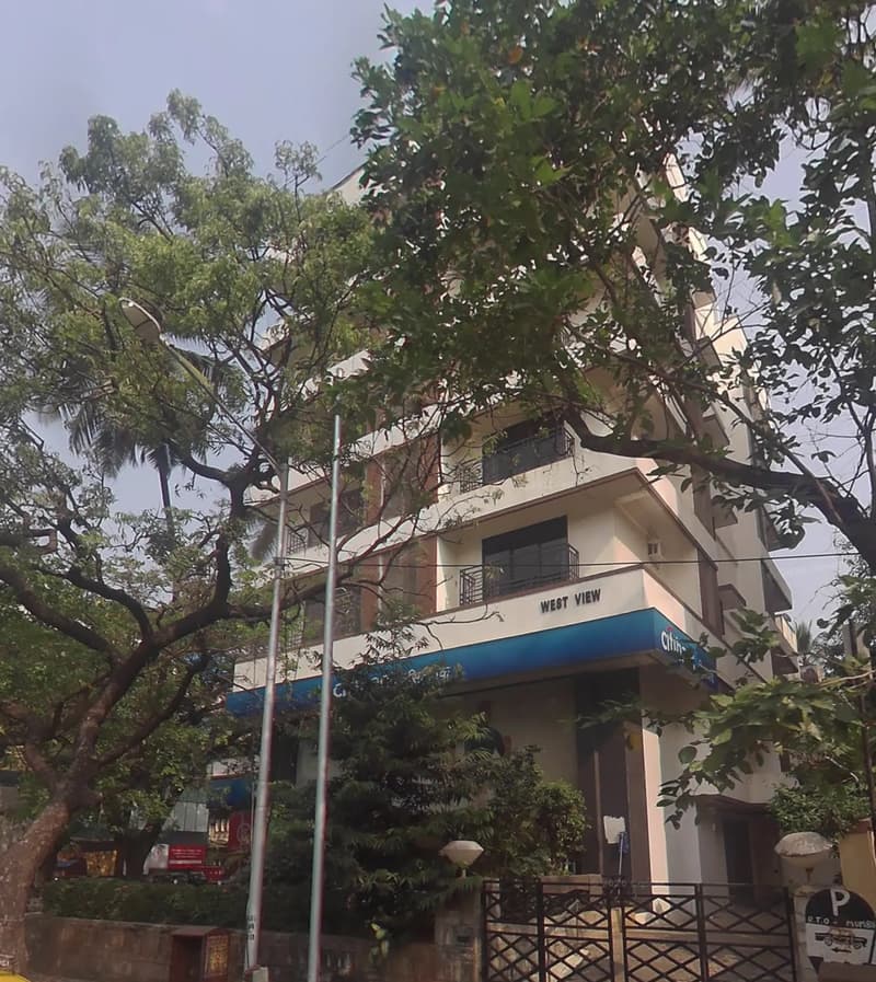 West View Chs Ltd in Khar West - Photo 2