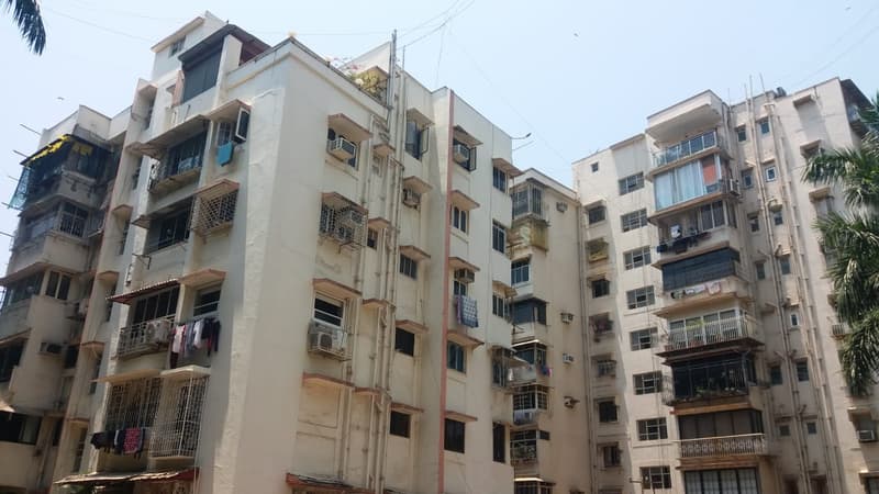 Cozy Home in Bandra West - Photo 1
