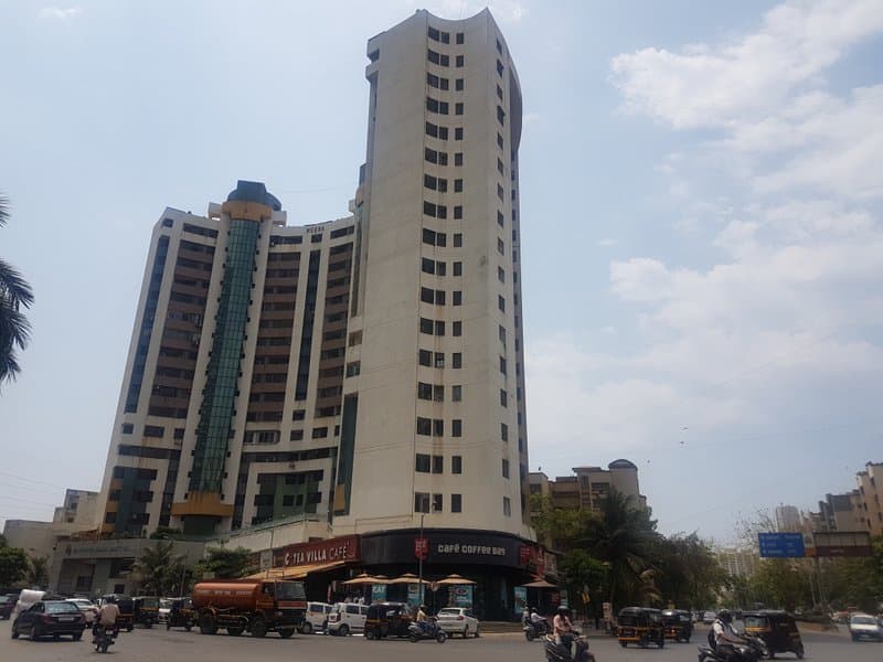 4 Meera Tower for Rent in Andheri West