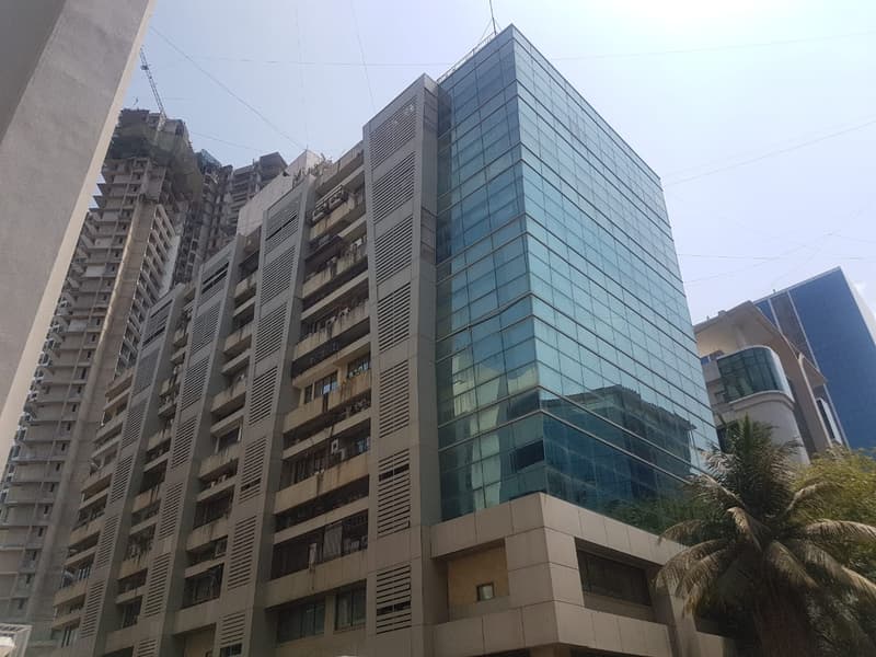 Dilkap Chambers in Andheri West - Photo 1