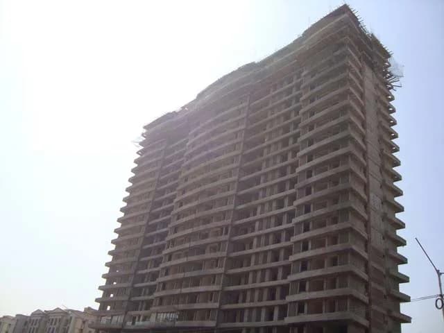Satellite Tower photo 1