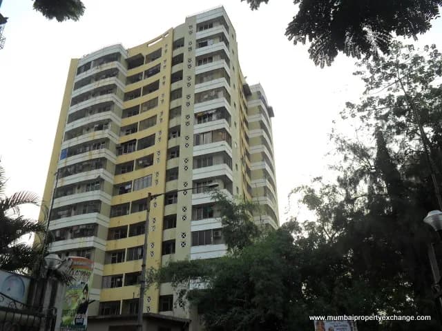 Green Towers photo 1