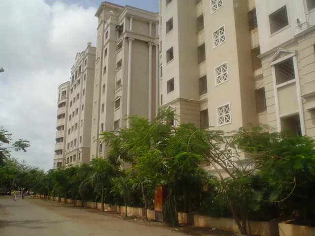 RNA Millenium Township photo 3
