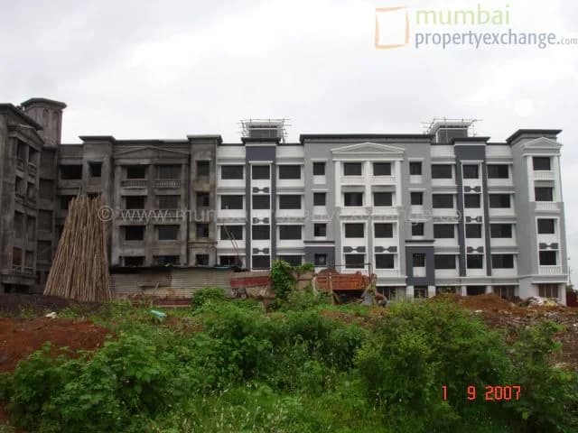 Hill View photo 2