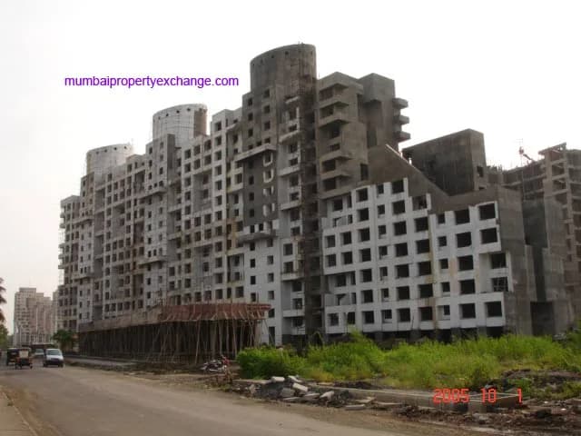 Meridian Apartments photo 2