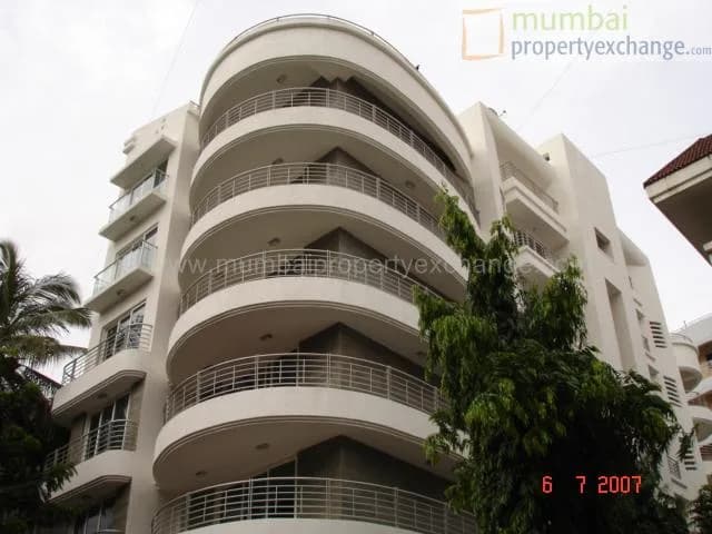 Vaswani Belvedere photo 4