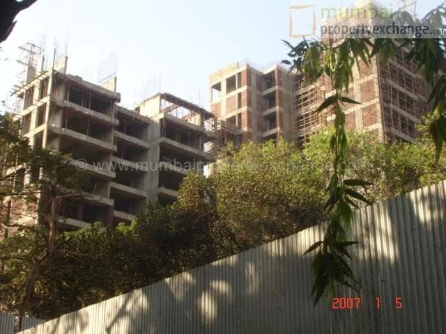 Iris Park photo 5