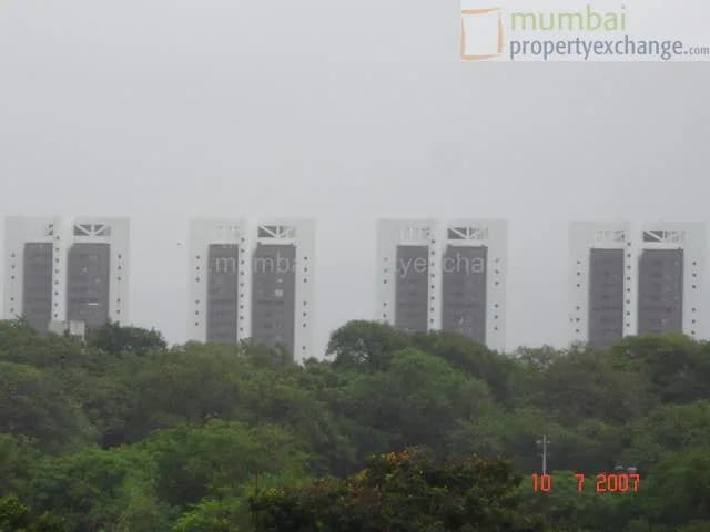 Godrej Garden Enclave photo 6