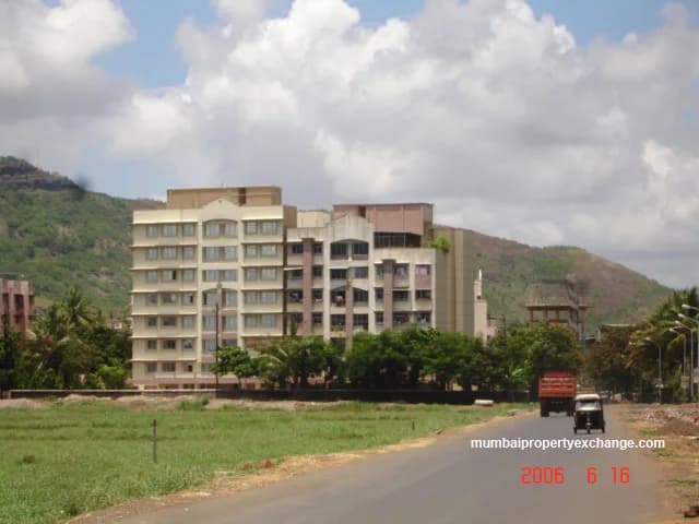 Giriraj Tower photo 2