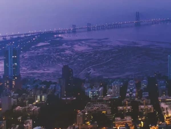Rustomjee Crown Tower C photo 3