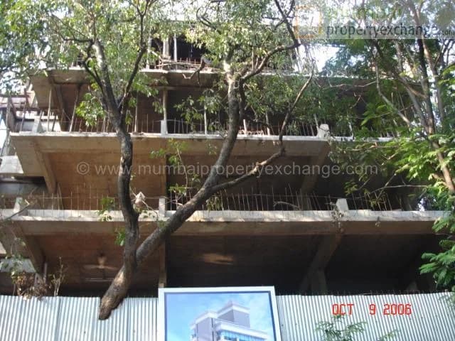 Emporis photo 5