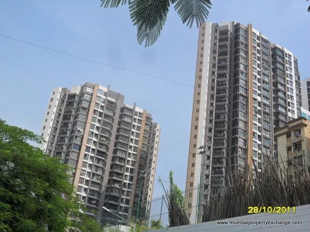 Sapphire Heights photo 1