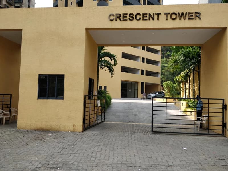 Crescent Tower photo 2