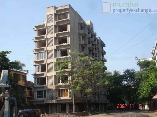 Clayton Apartments photo 3