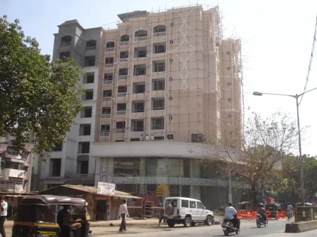 Ronit Arcade photo 4