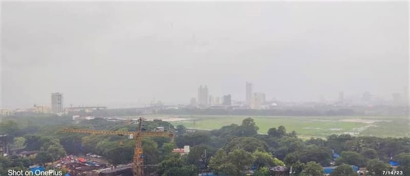 Raheja Modern Vivarea North photo 2