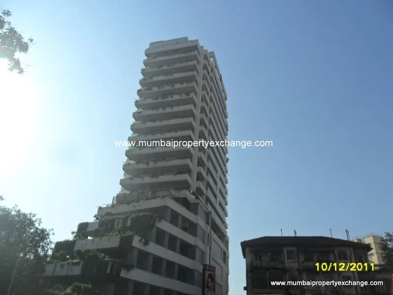 Lodha Solitaire photo 1