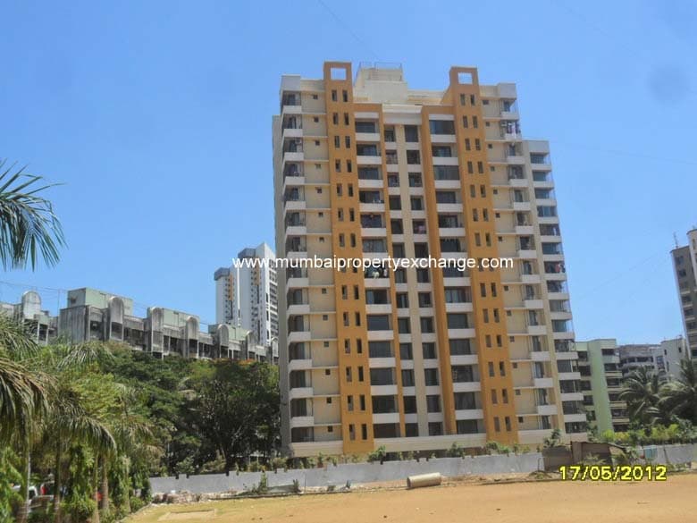 Radha Madhav in Borivali East - Photo 9