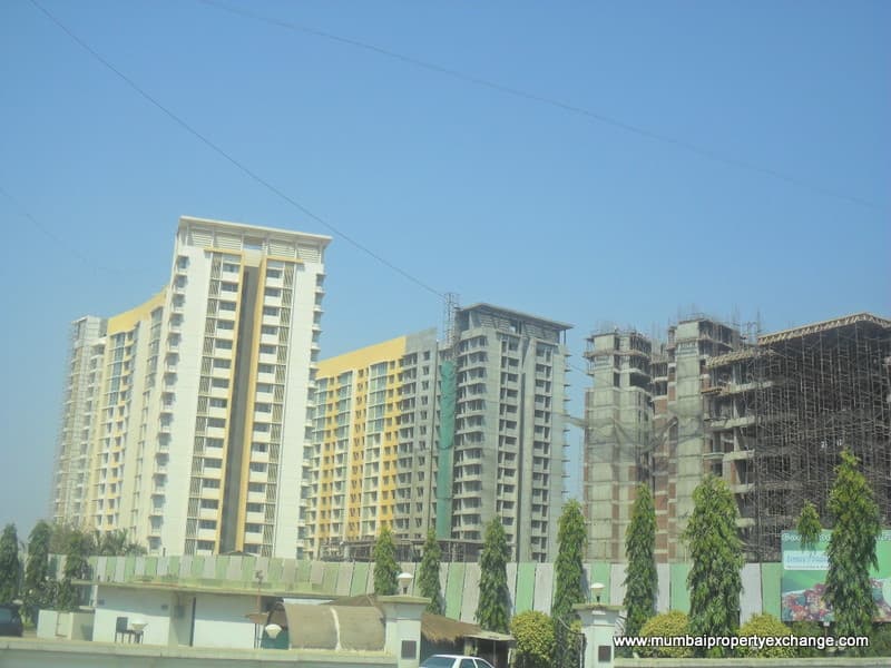 Lodha Aqua in Dahisar East - Photo 10