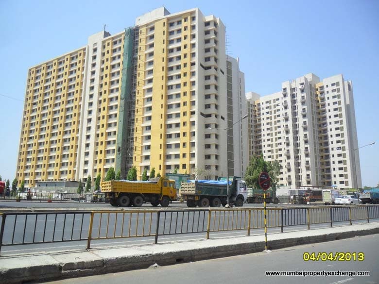 Lodha Aqua in Dahisar East - Photo 22