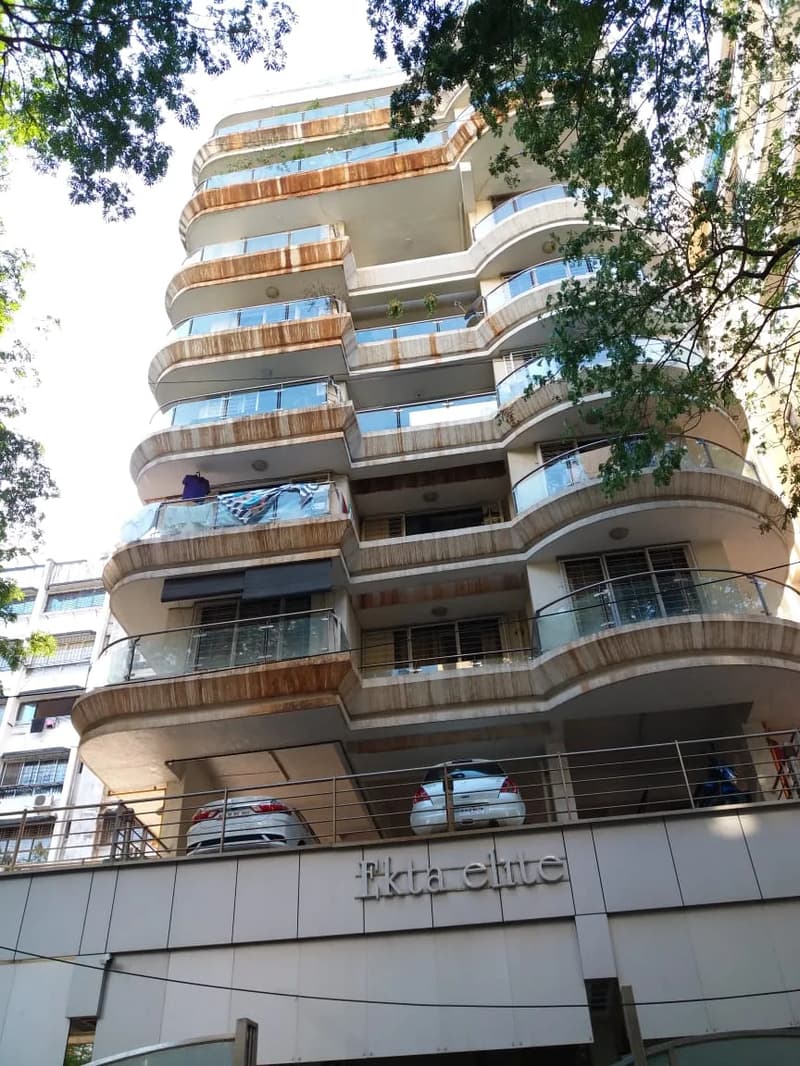 Ekta Elite photo 1