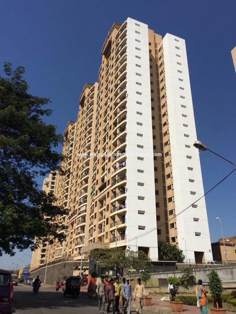 Raheja Heights Wing A photo 6