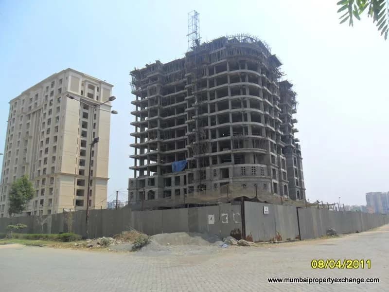 Hiranandani Estate Astra photo 4