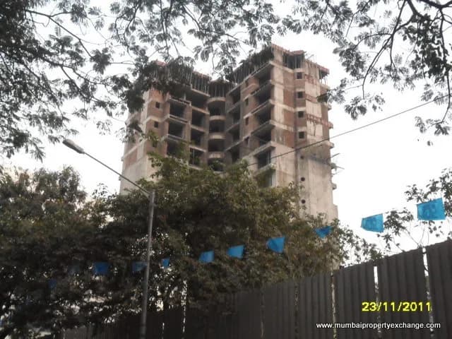 Excel Tower photo 2