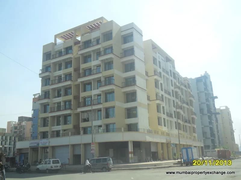 Giriraj Enclave photo 3
