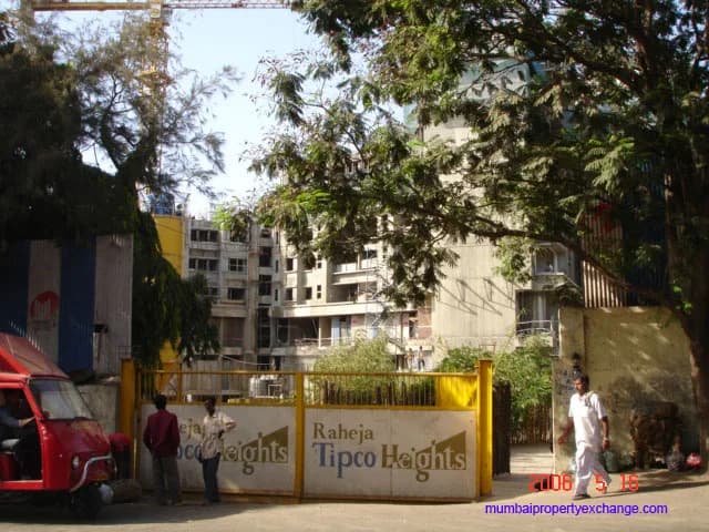 Raheja Tipco Heights photo 4