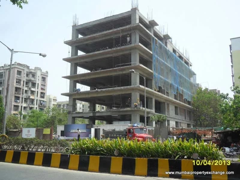Bhattad Aurus photo 4