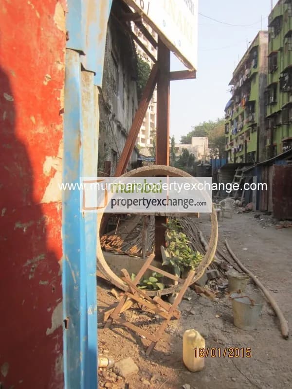 Poonam Pinaki photo 4