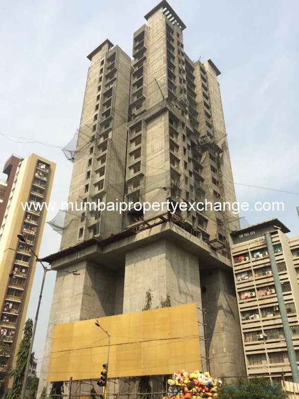 Dhanlaxmi Apartments photo 3