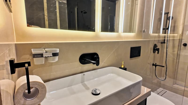 3 BHK Apartment for Rent in Nav Bahar, Khar West - Photo 17