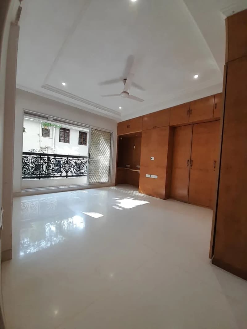 3 BHK Apartment for Rent in Crystal Apartments, Juhu - Photo 17