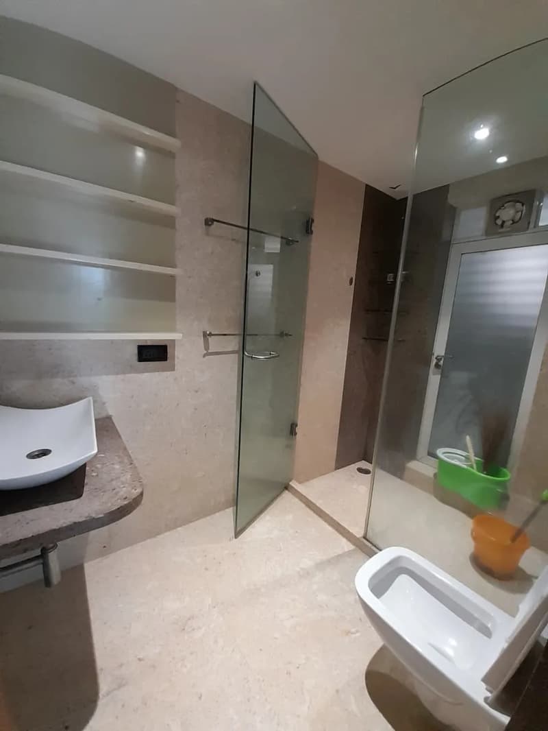 3 BHK Apartment for Rent in Crystal Apartments, Juhu - Photo 4