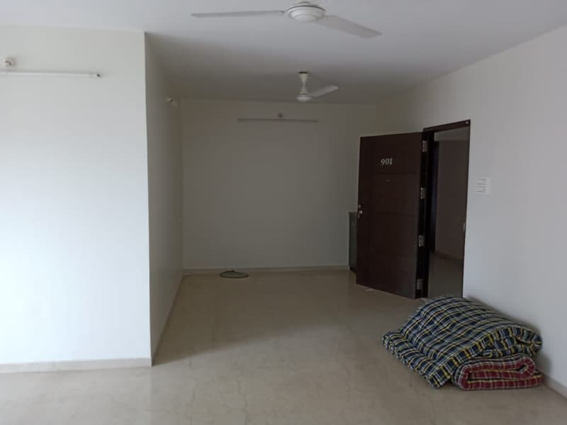 Lashkaria Green Heights in Andheri West - Photo 4