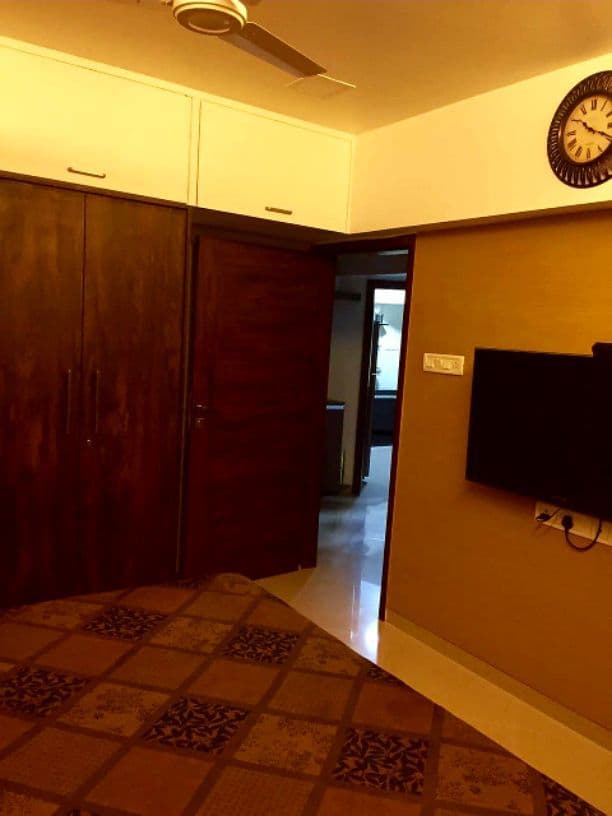 Lok Nirman in Khar West - Photo 5