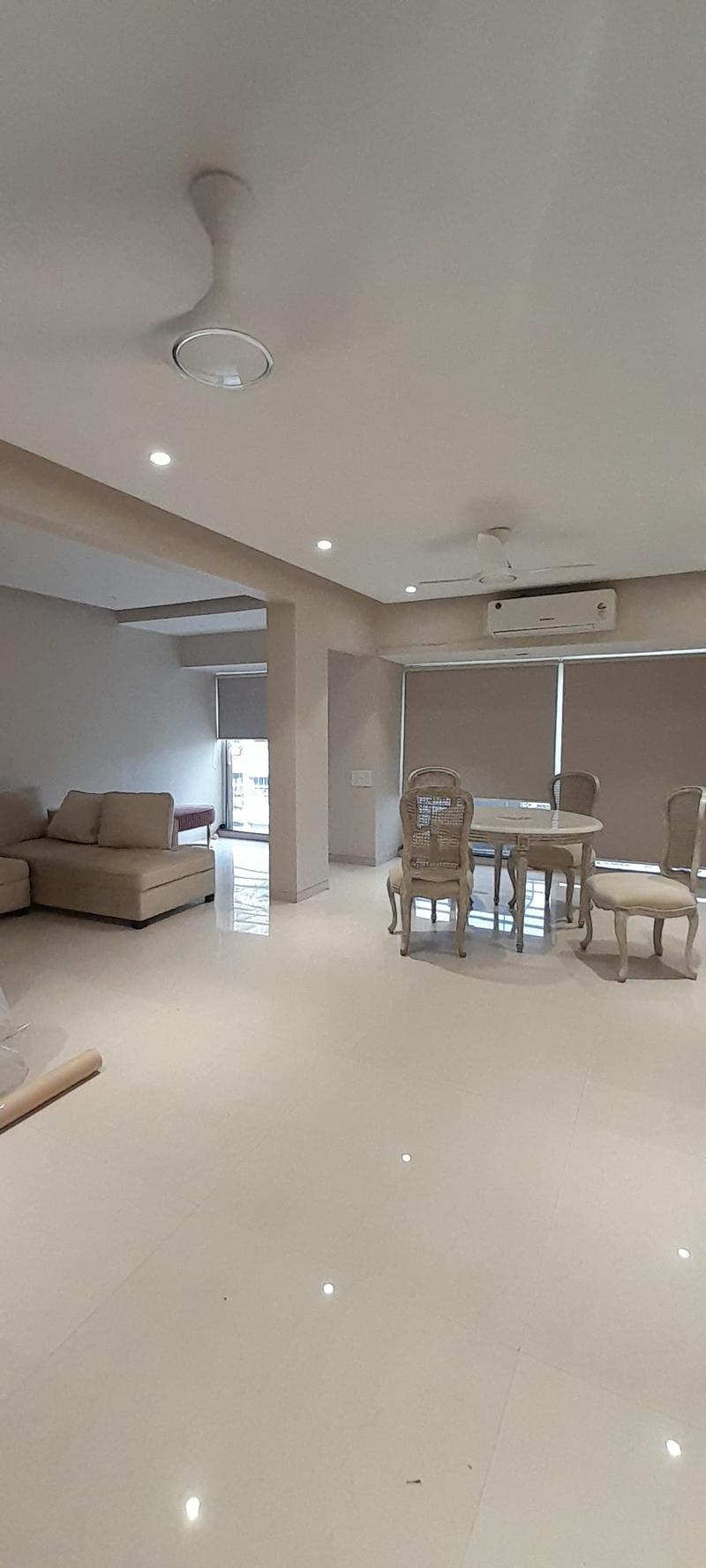 New Link Palace in Andheri West - Photo 8