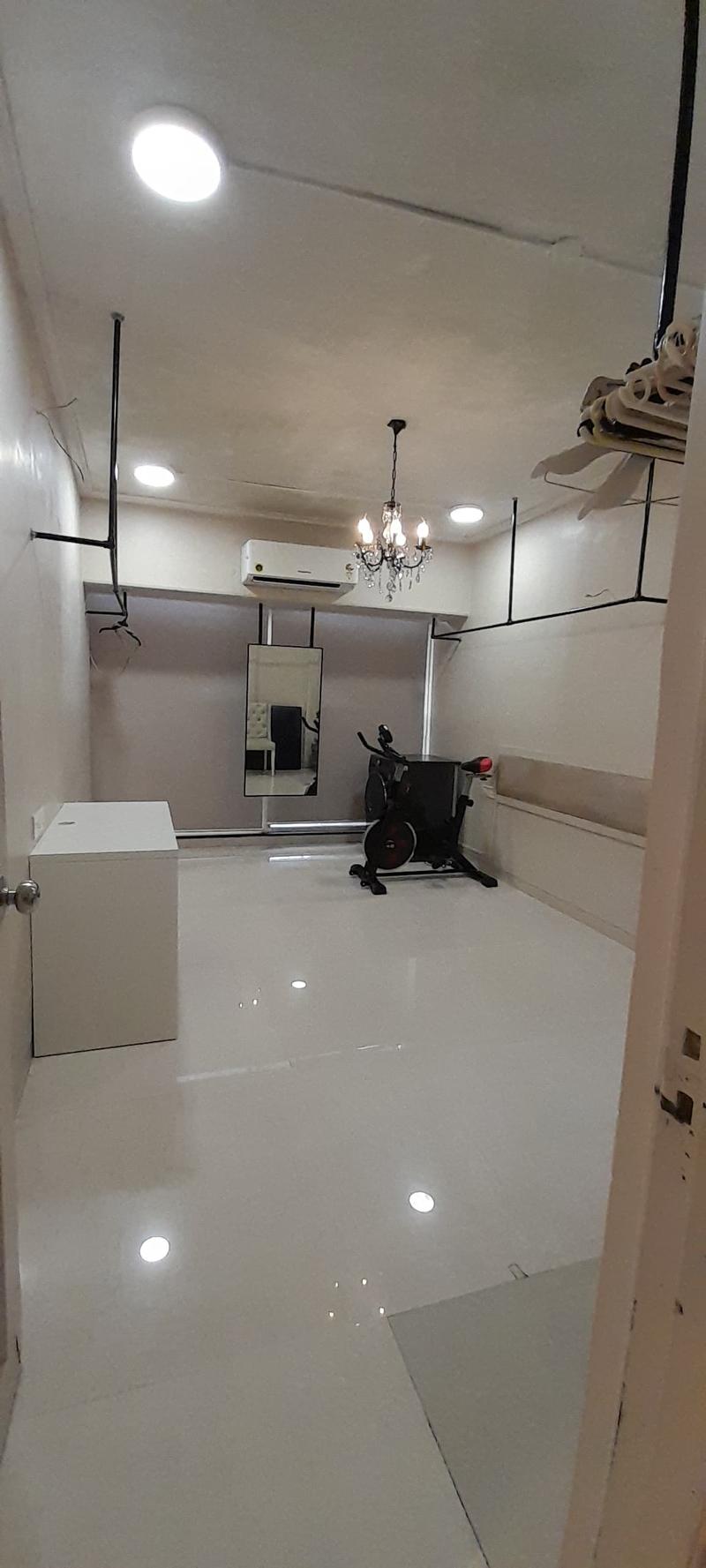 New Link Palace in Andheri West - Photo 9