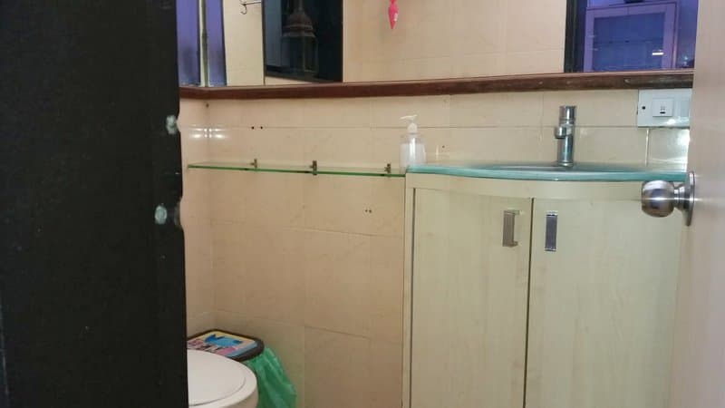 New Link Palace in Andheri West - Photo 2