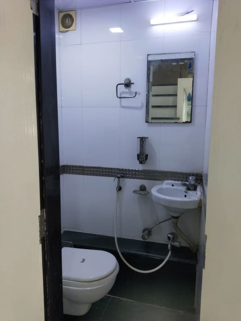 Office for Lease in Crystal Plaza, Andheri West - Photo 13