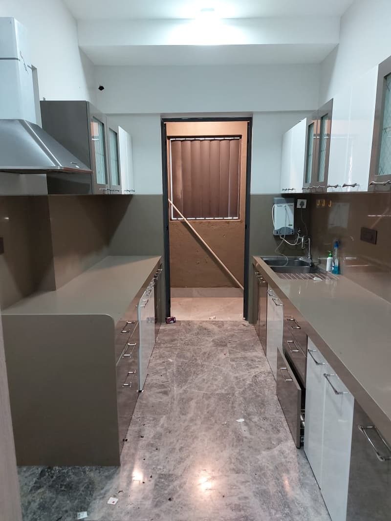 Rustomjee Paramount in Khar West - Photo 12