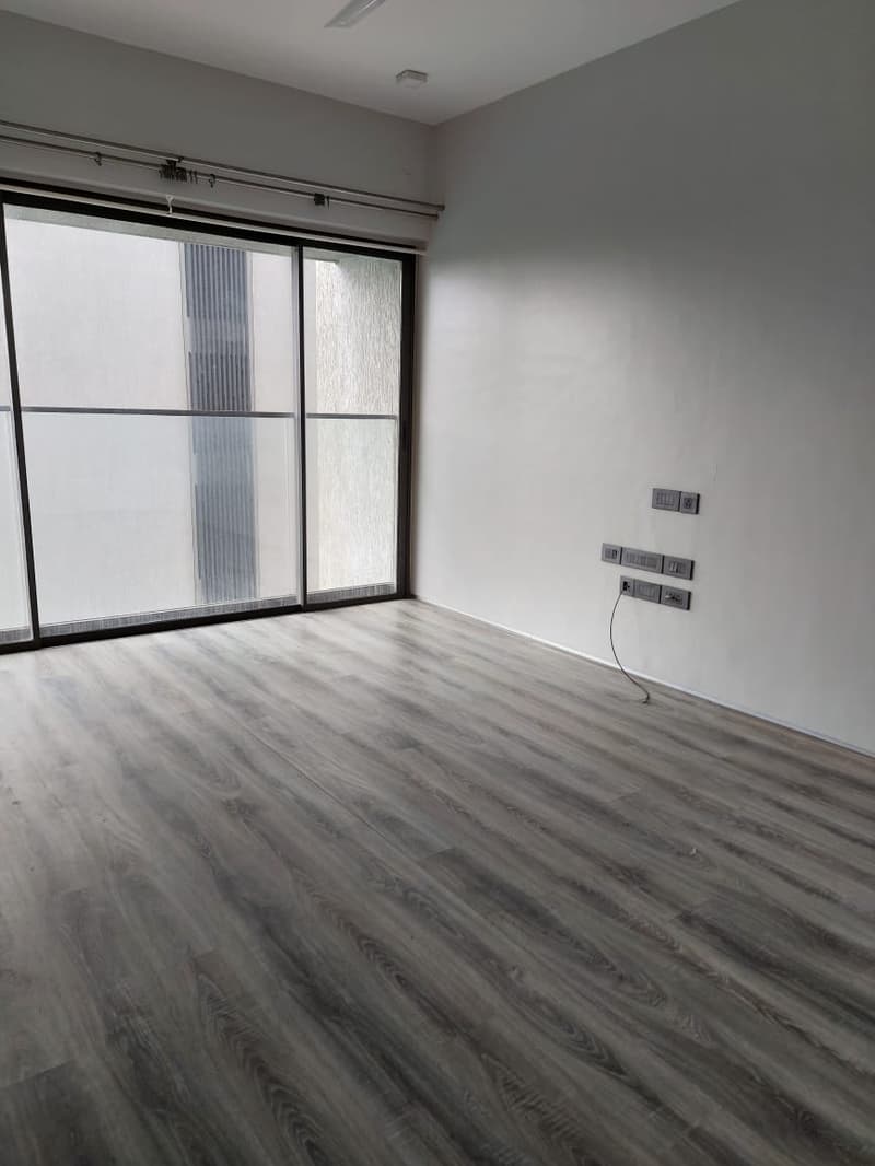 Rustomjee Paramount in Khar West - Photo 13