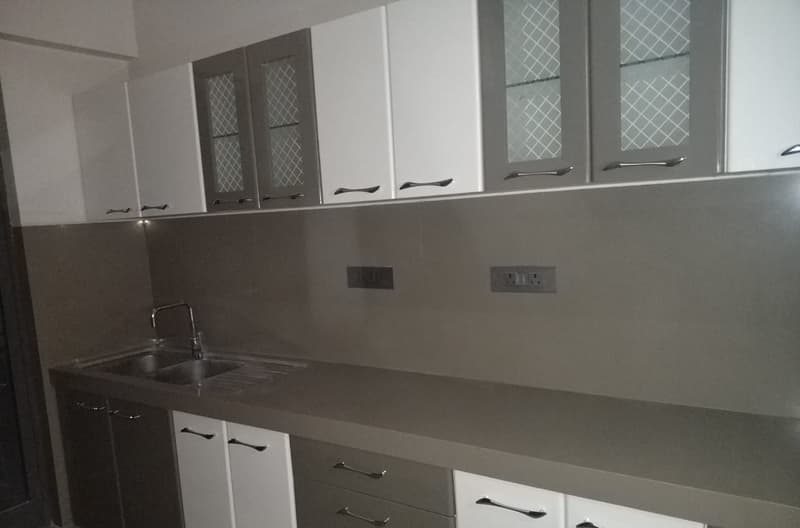 Rustomjee Paramount in Khar West - Photo 16
