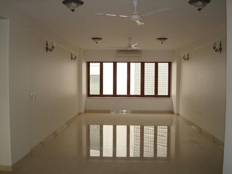 Turf View in Worli - Photo 2