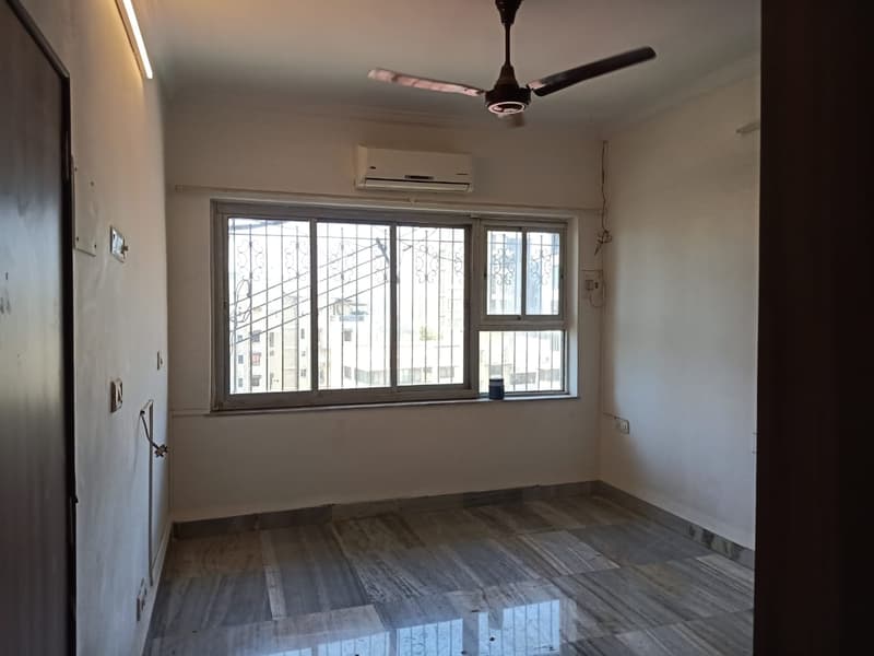 Captain Villa in Bandra West - Photo 10