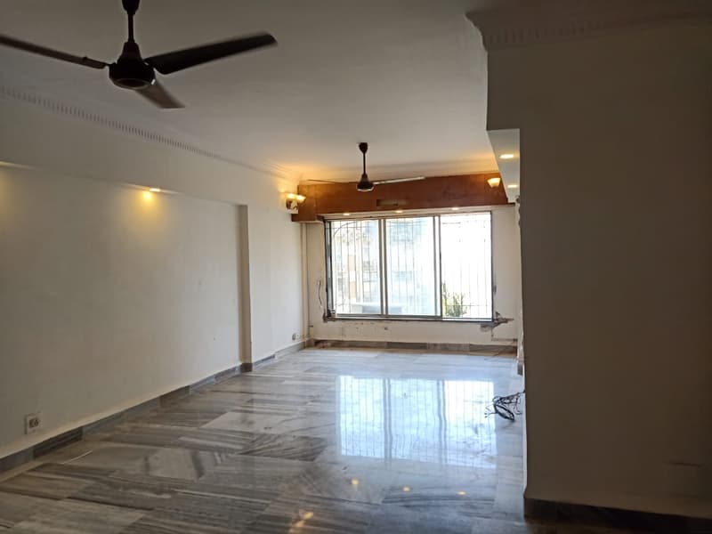 Captain Villa in Bandra West - Photo 4