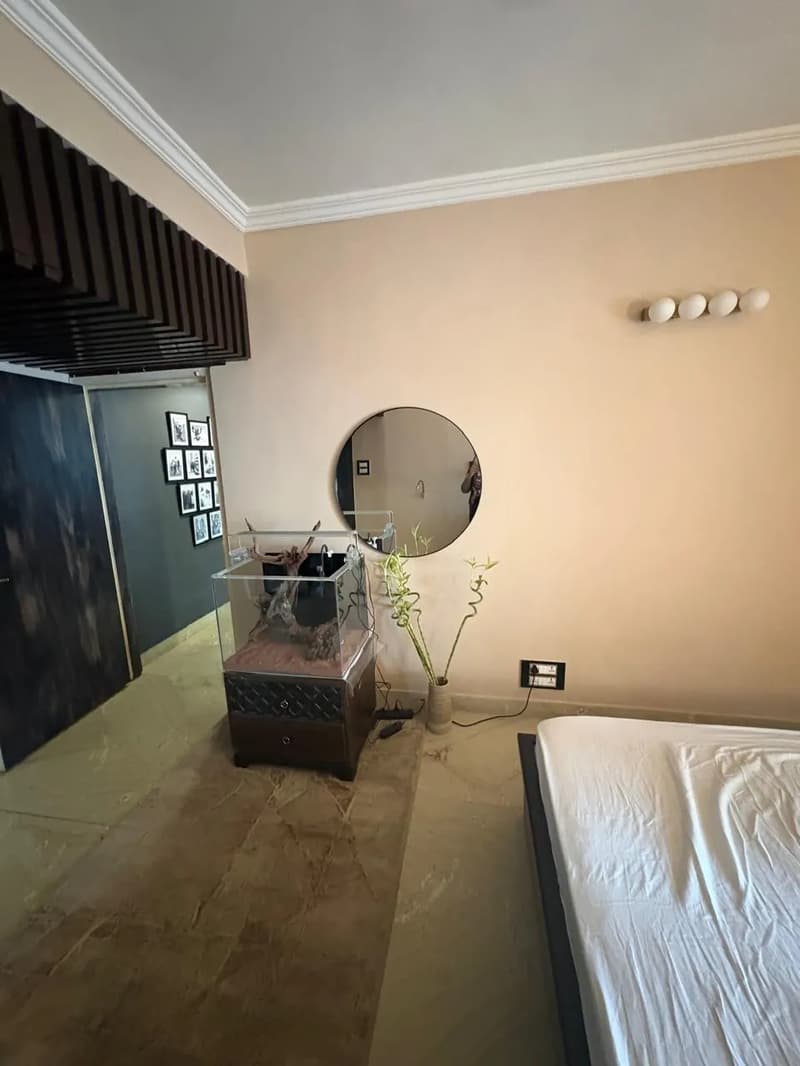 2 BHK Apartment for Rent in Oyster Shell I, Juhu - Photo 4