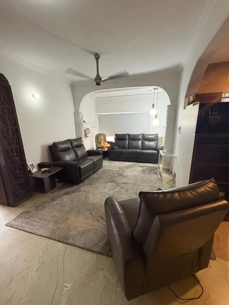 2 BHK Apartment for Rent in Oyster Shell I, Juhu - Photo 10